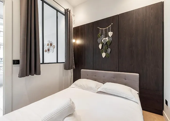 Cozy 1 Bdr Downtown
